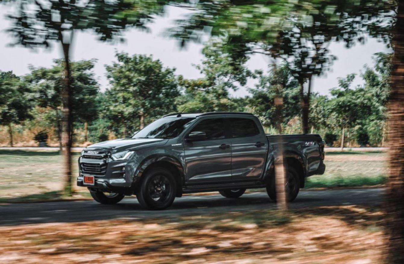 d-max-157