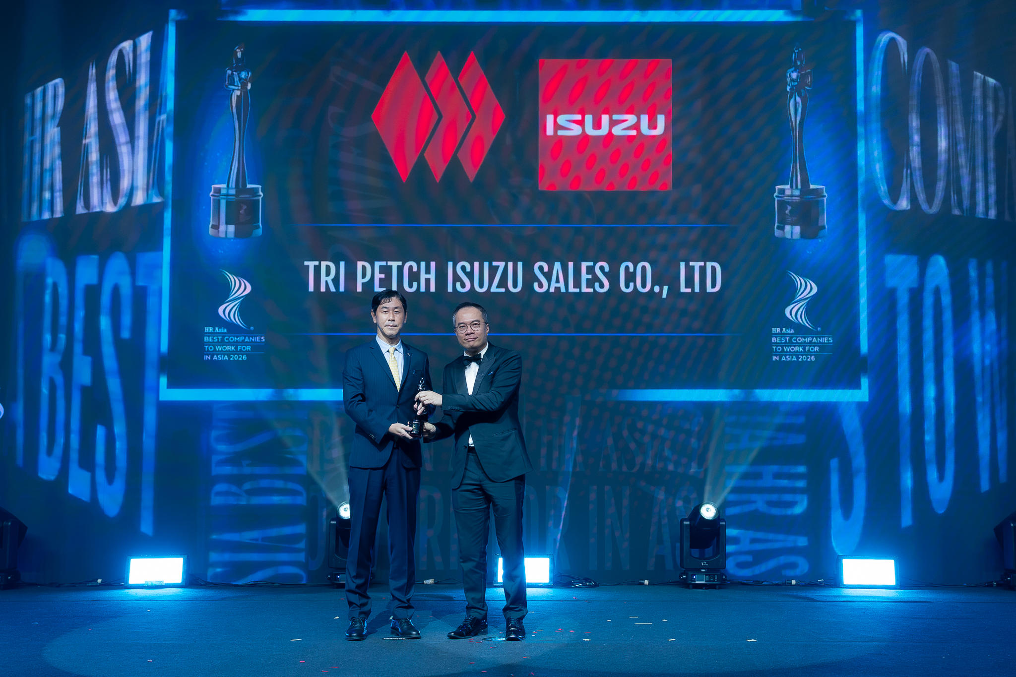 ตรีเพชรอีซูซุเซลส์ คว้ารางวัล “HR Asia Sustainable Workplace Awards 2026” สะท้อนองค์กรแห่งการเรียนรู้และเติบโตเคียงคู่สังคมอย่างยั่งยืน