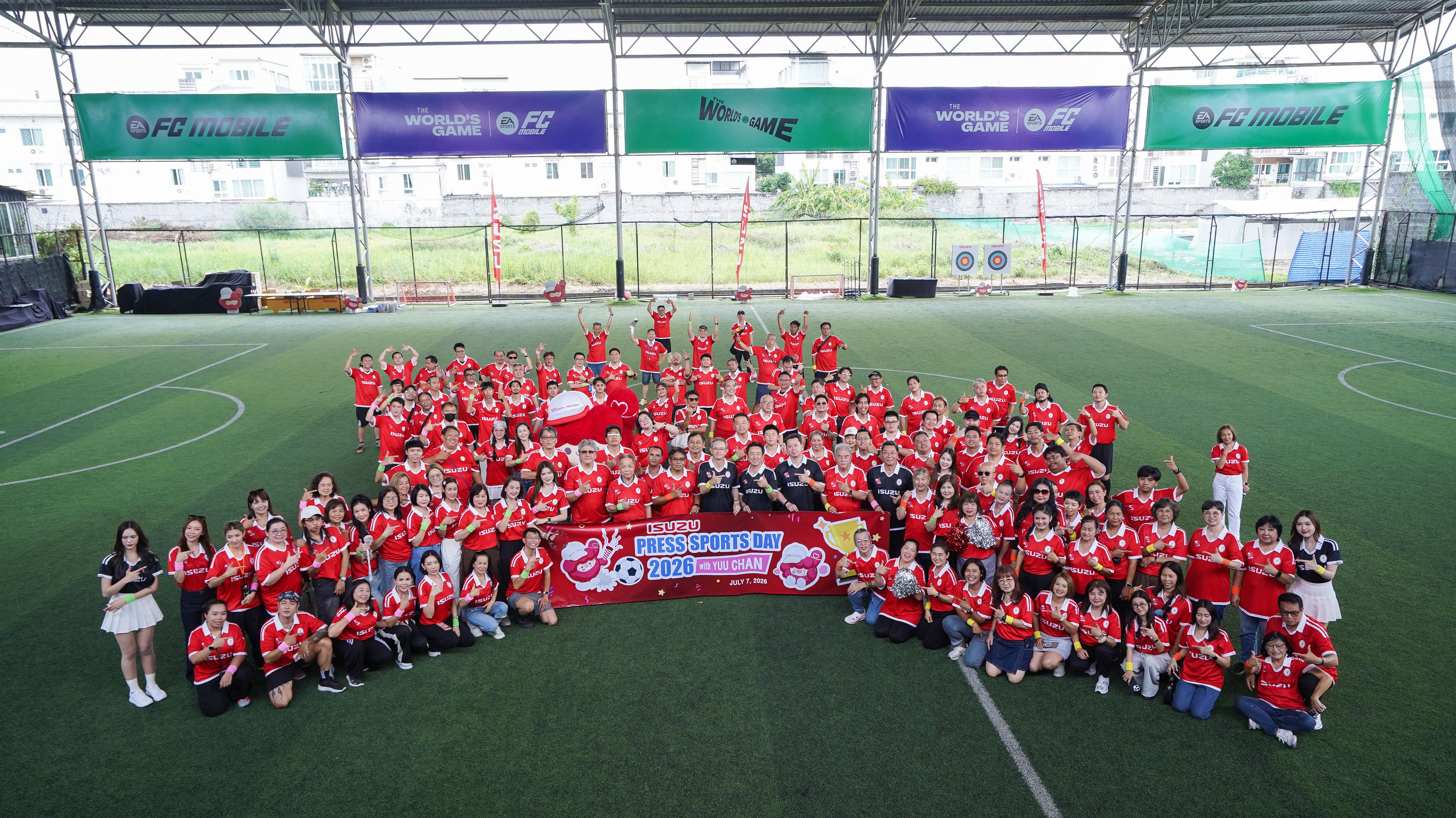 อีซูซุ-สื่อมวลชนลงสนามกระชับมิตรกับงาน “Isuzu - Press Sports Day 2026 with Yuu Chan”พร้อมเกมส์สนุกมากมาย