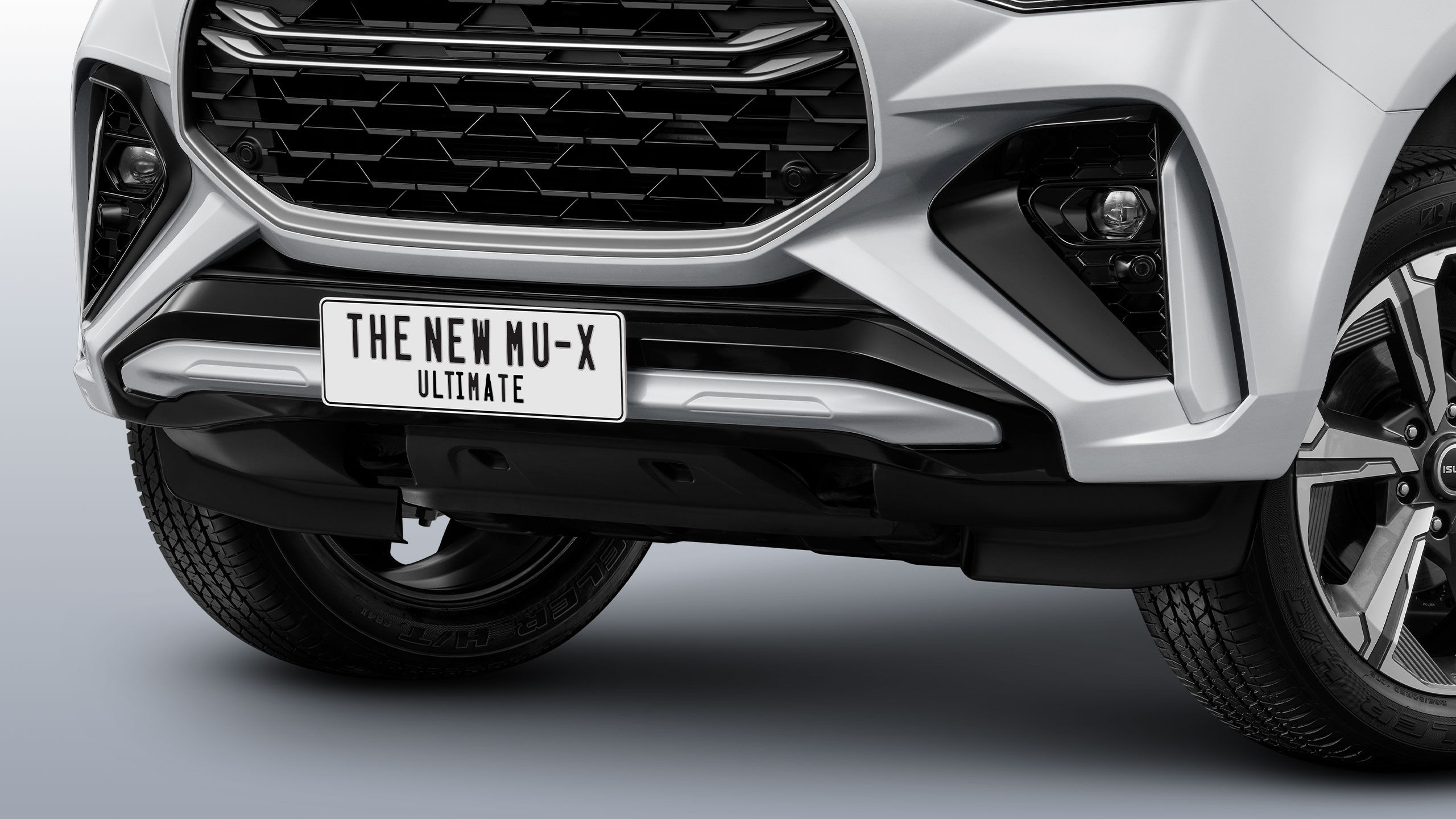 ใหม่! กันชนหน้าหลัง - ISUZU MU-X ULTIMATE (อีซูซุ มิว-เอ็กซ์ อัลติเมท)