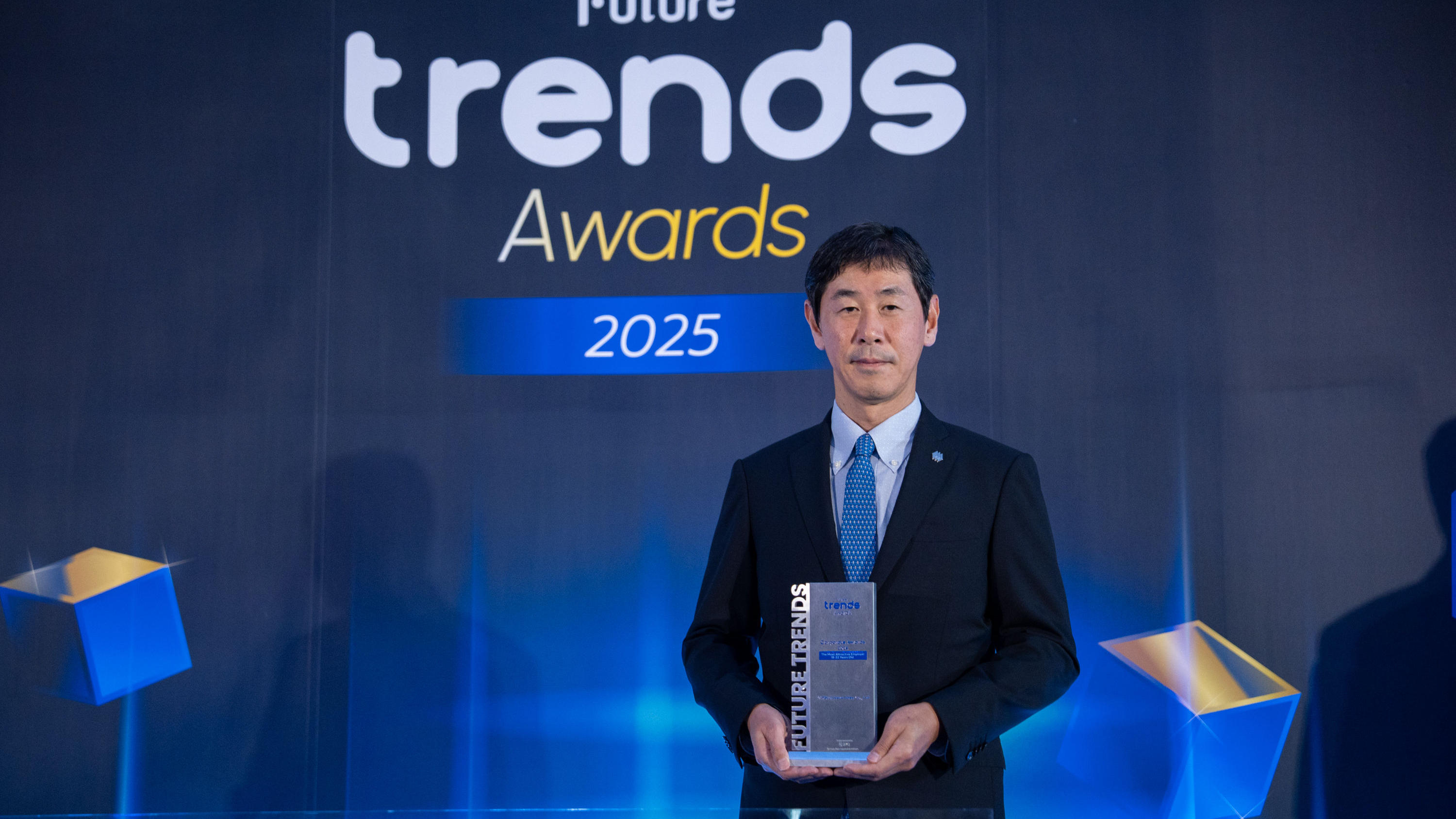 ตรีเพชรอีซูซุเซลส์ สุดยอดองค์กรชั้นนำที่คนรุ่นใหม่อยากทำงานด้วย